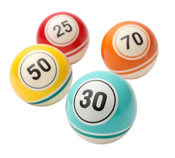 Игроки за столом в Loto Club наслаждаются живой игрой